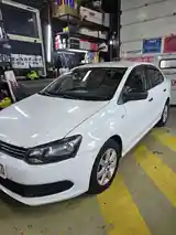 Volkswagen Polo, 2015-9