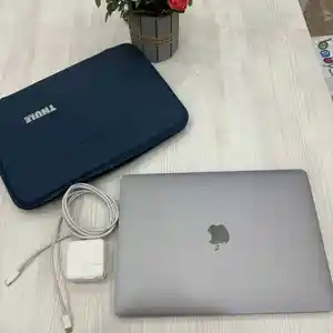 Ноутбук MacBook Air M1