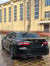 Toyota Camry, 2018-7