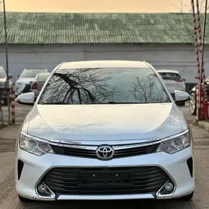 Toyota Camry, 2015