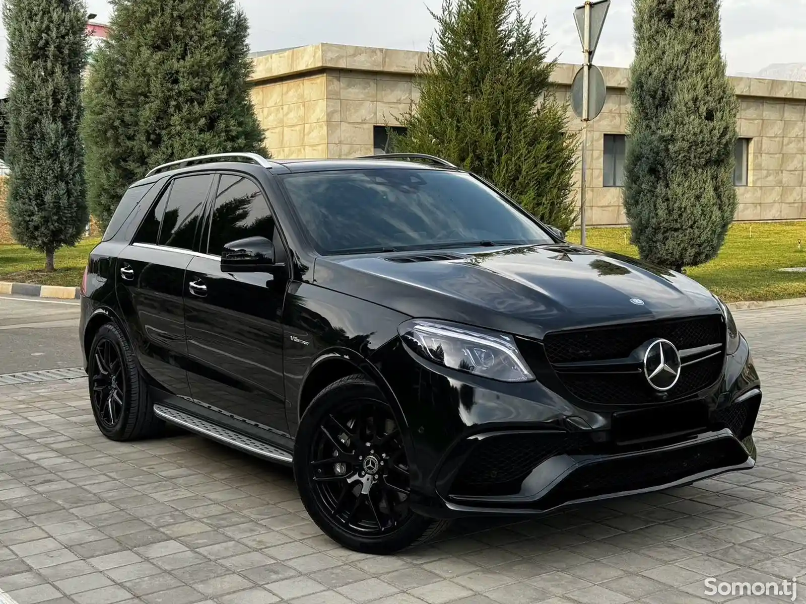 Mercedes-Benz GLE class, 2017-1