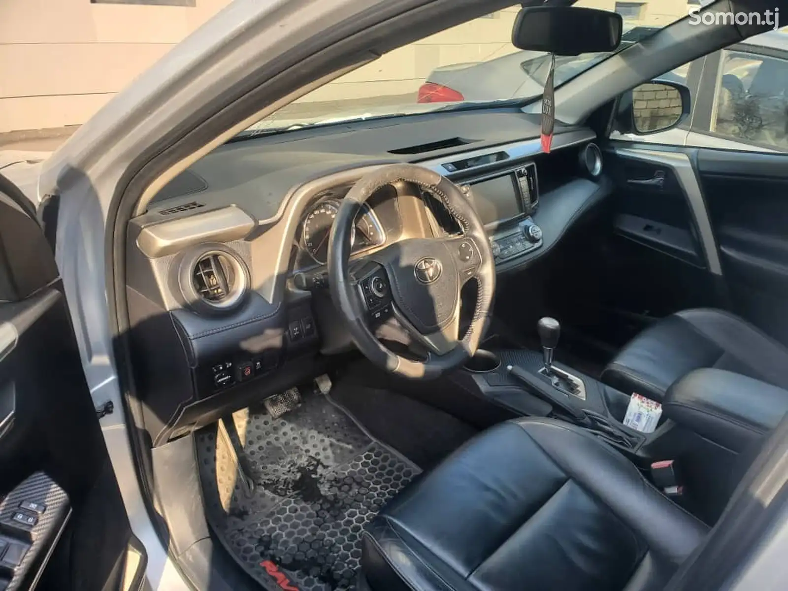 Toyota RAV 4, 2014