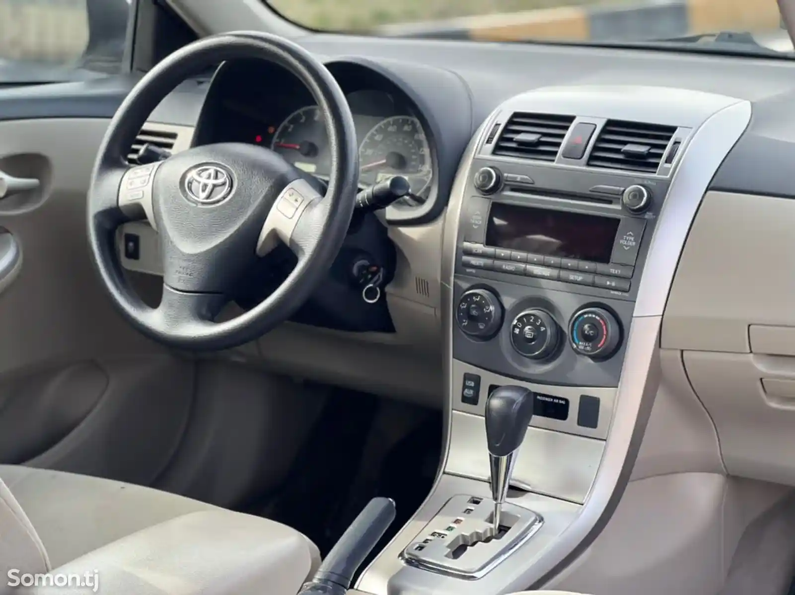 Toyota Corolla, 2011-3