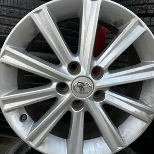 Диски R17 Toyota Camry 4, 3