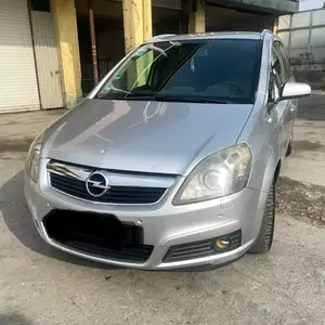 Opel Zafira, 2007