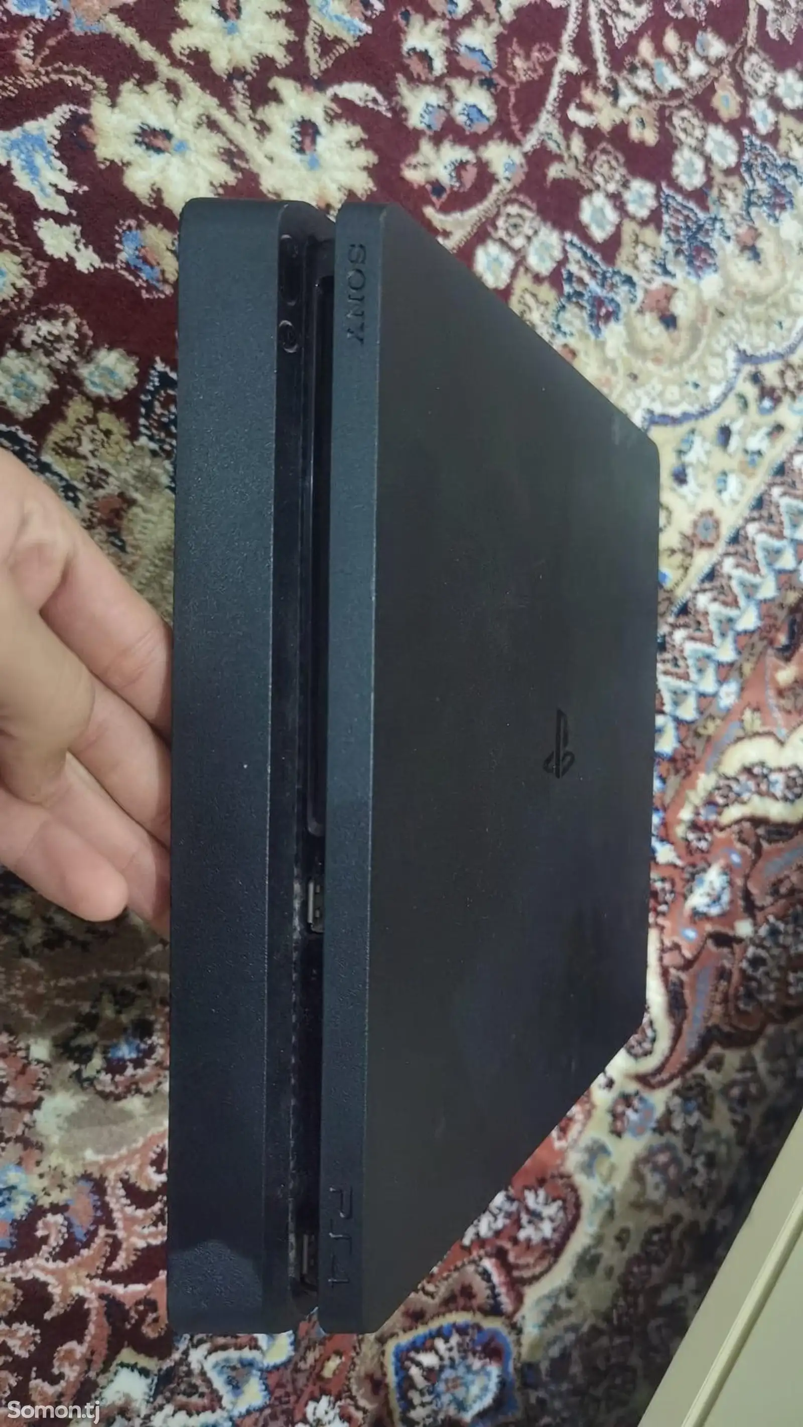 Игровая приставкам Playstation 4 Slim 6.72-1