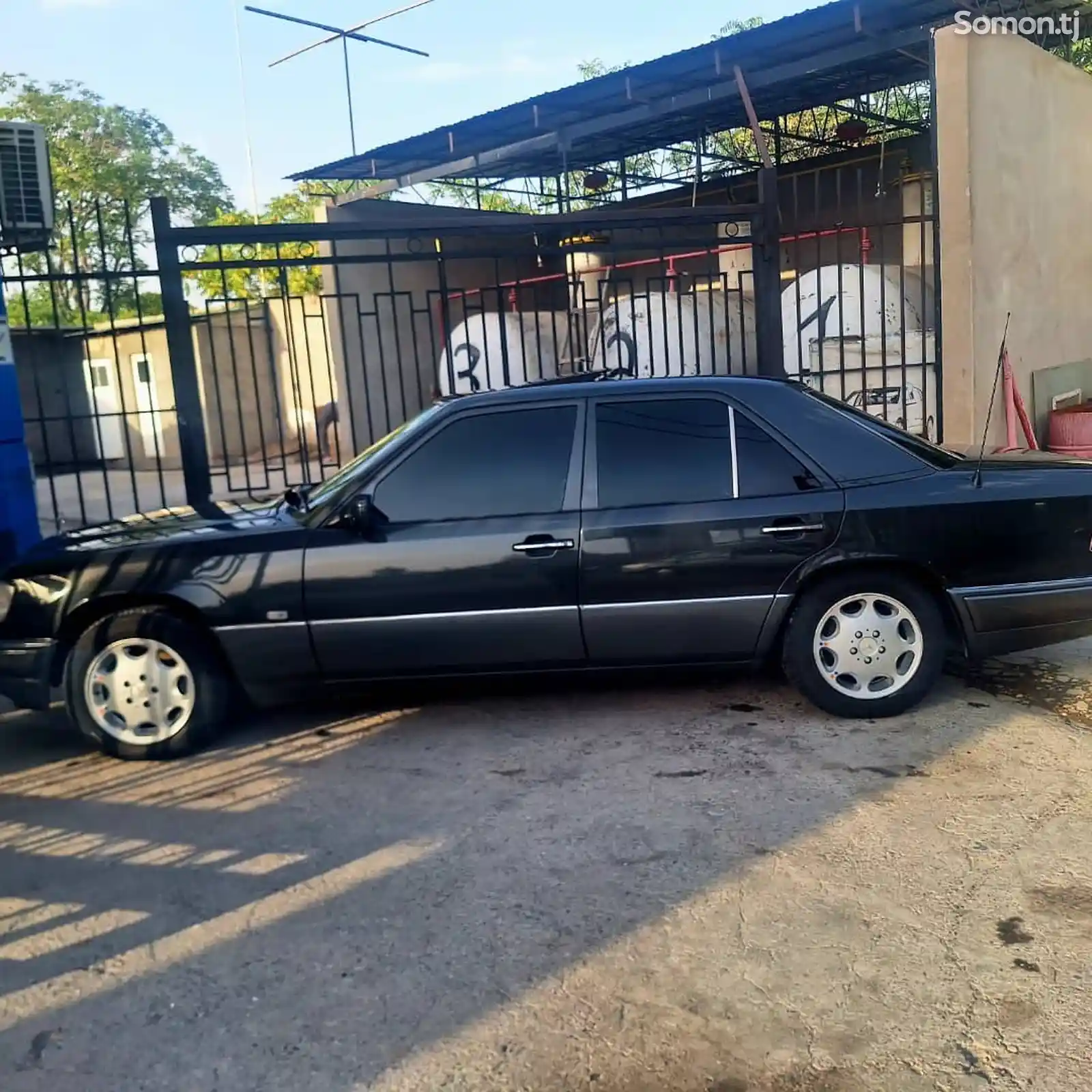 Mercedes-Benz W124, 1994-7