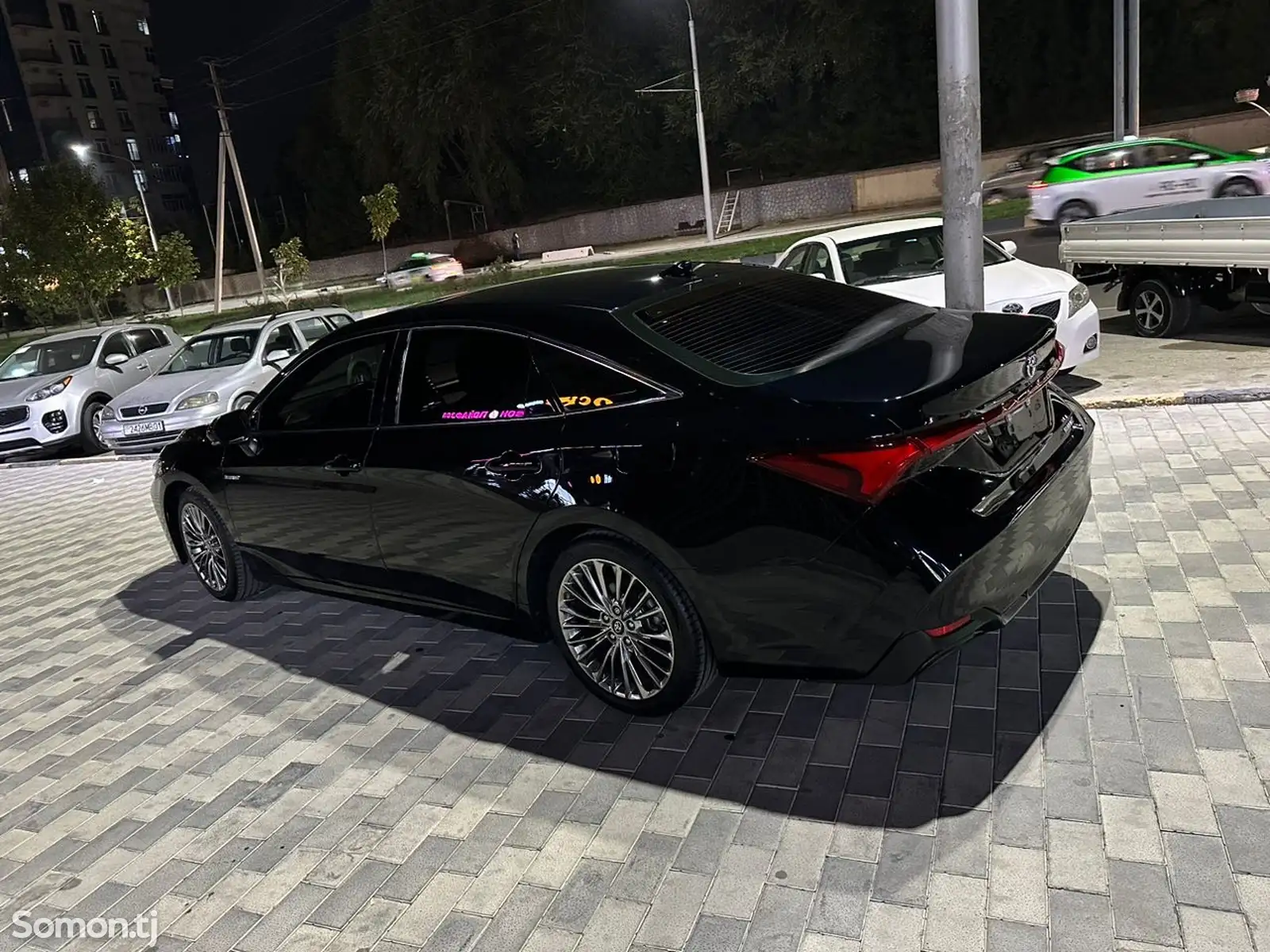 Toyota Avalon, 2020-8