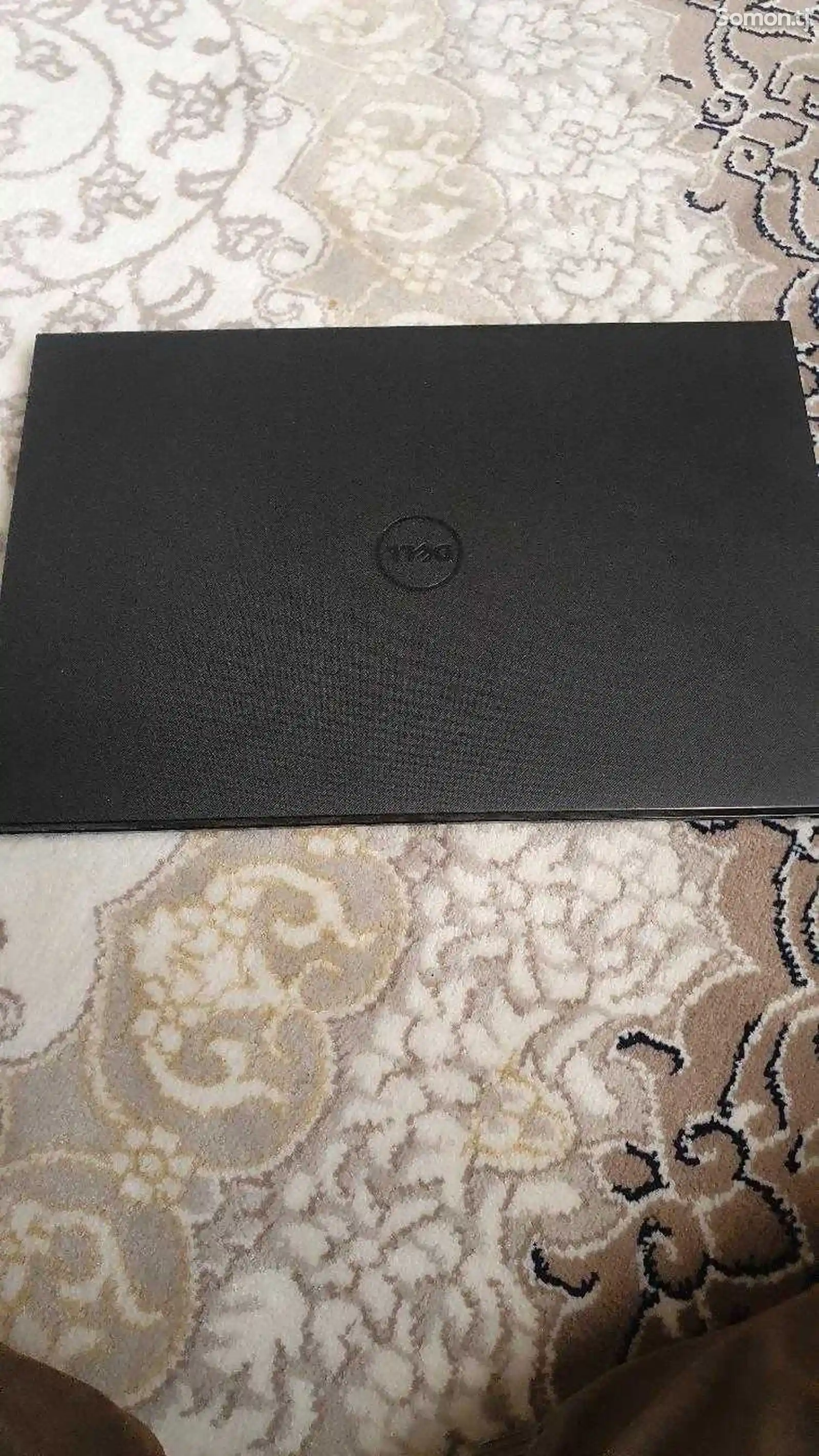 Ноутбук Dell-3
