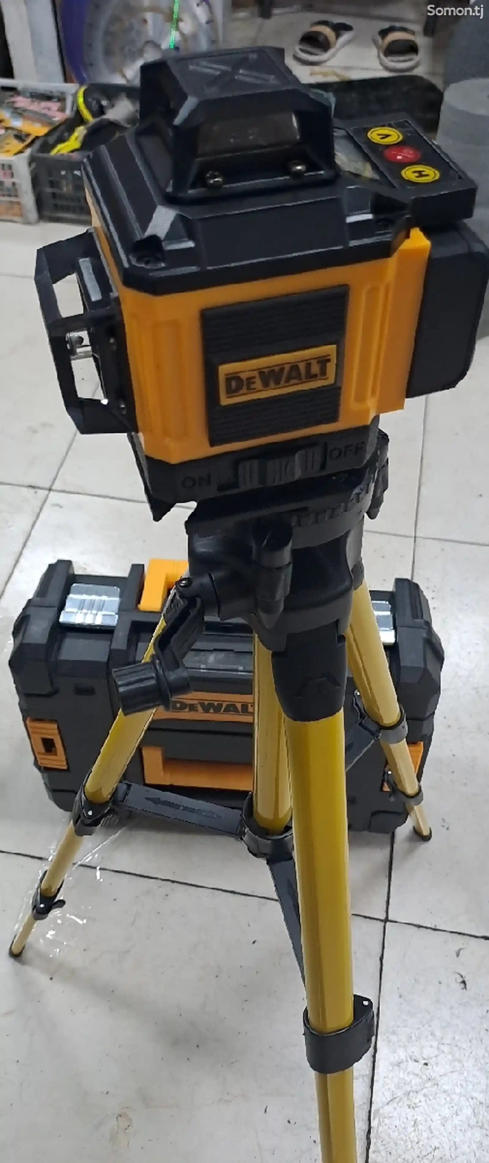 Лазерный уровень DeWalt 16 линии-4