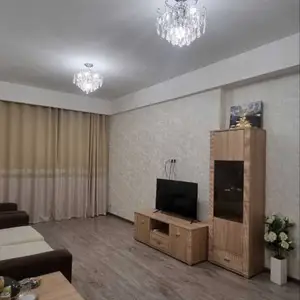 2-комн. квартира, 10 этаж, 75м², И.Сомони