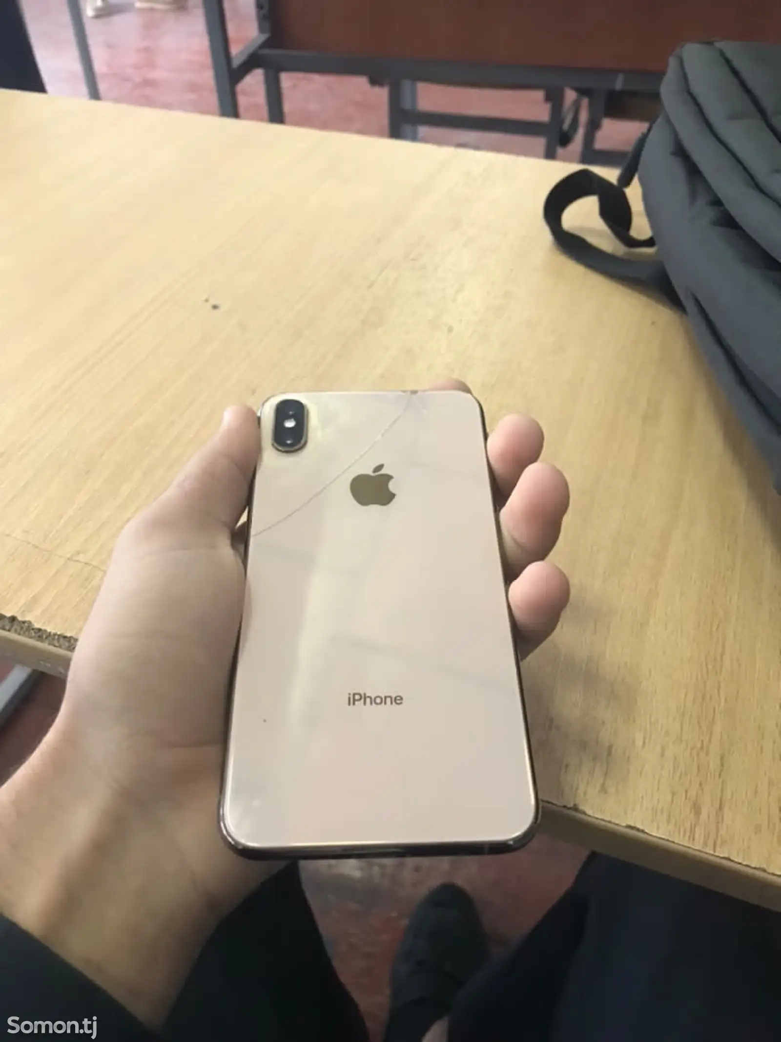 Apple iPhone Xs Max, 64 gb, Gold-1