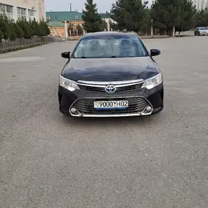 Toyota Camry, 2015