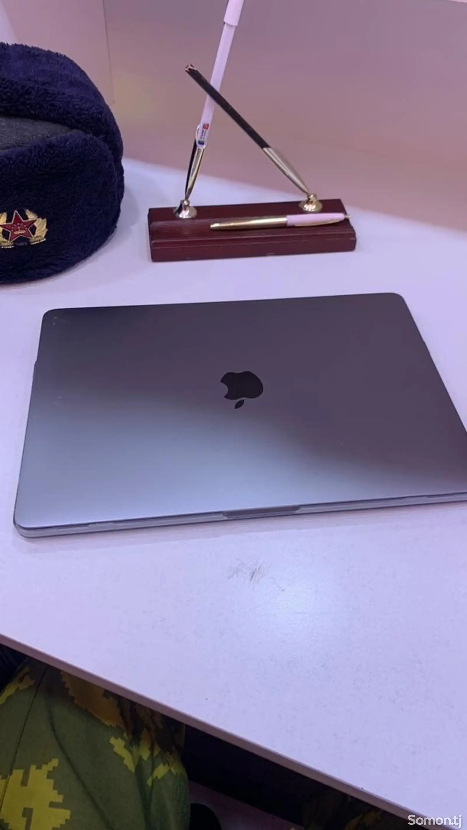 Ноутбук Apple Macbook pro 13 2017-1