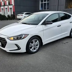 Hyundai Elantra, 2017