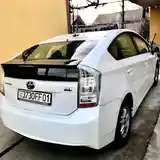 Toyota Prius, 2011-4