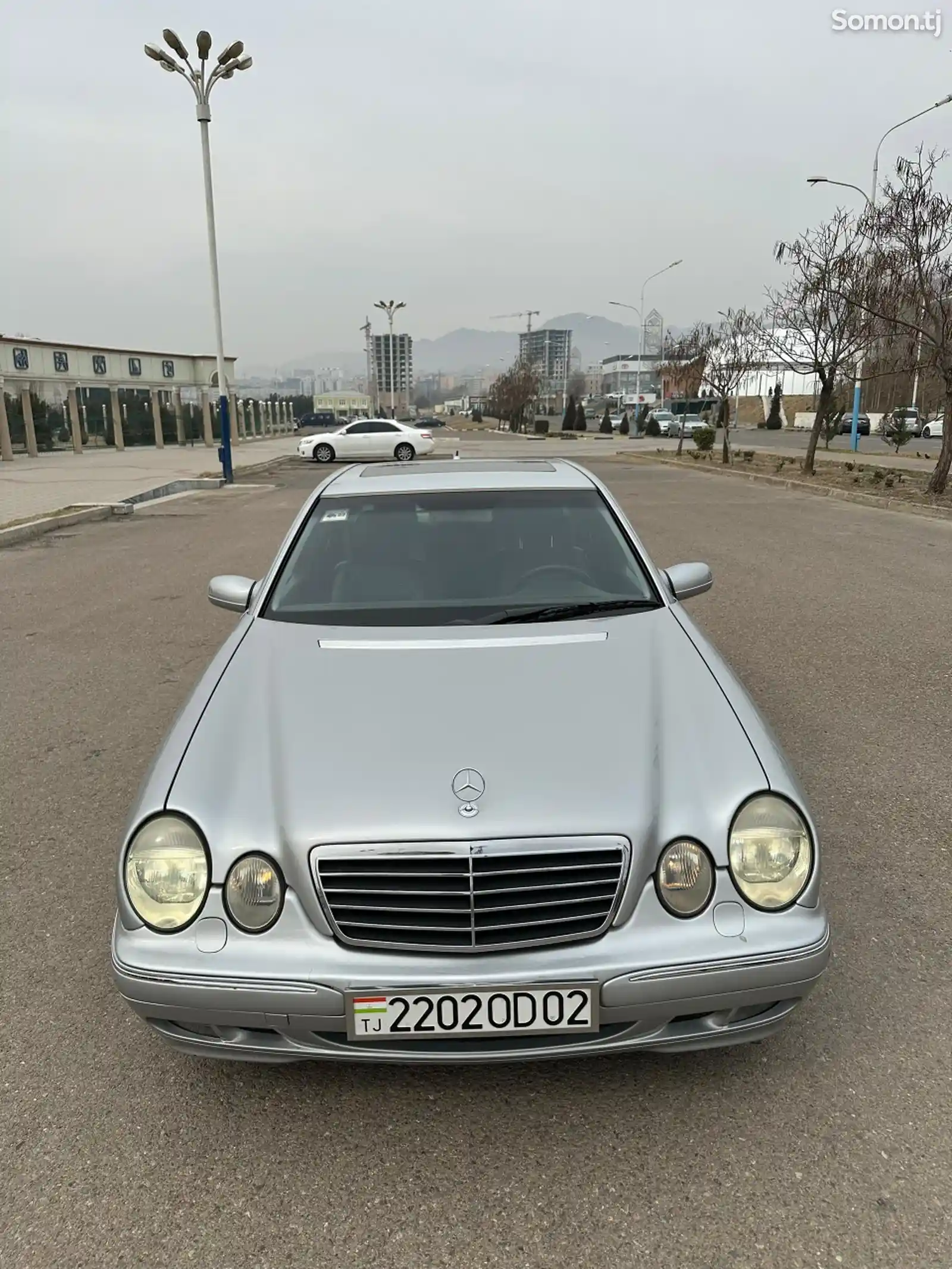 Mercedes-Benz E class, 2002-5