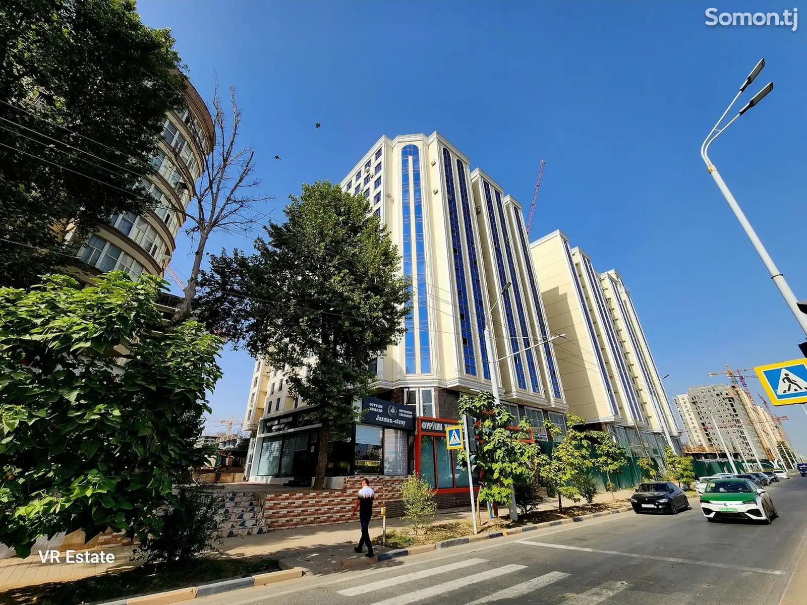 2-комн. квартира, 13 этаж, 62 м², 102 мкр-1