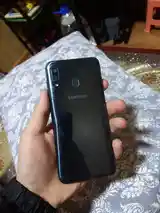 Samsung Galaxy A30-2