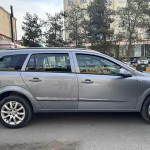 Opel Astra H, 2006