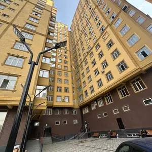 3-комн. квартира, 13 этаж, 106 м², Ватан, Садбарг