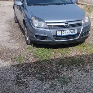 Opel Astra H, 2005