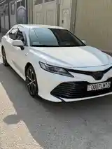 Toyota Camry, 2020-2