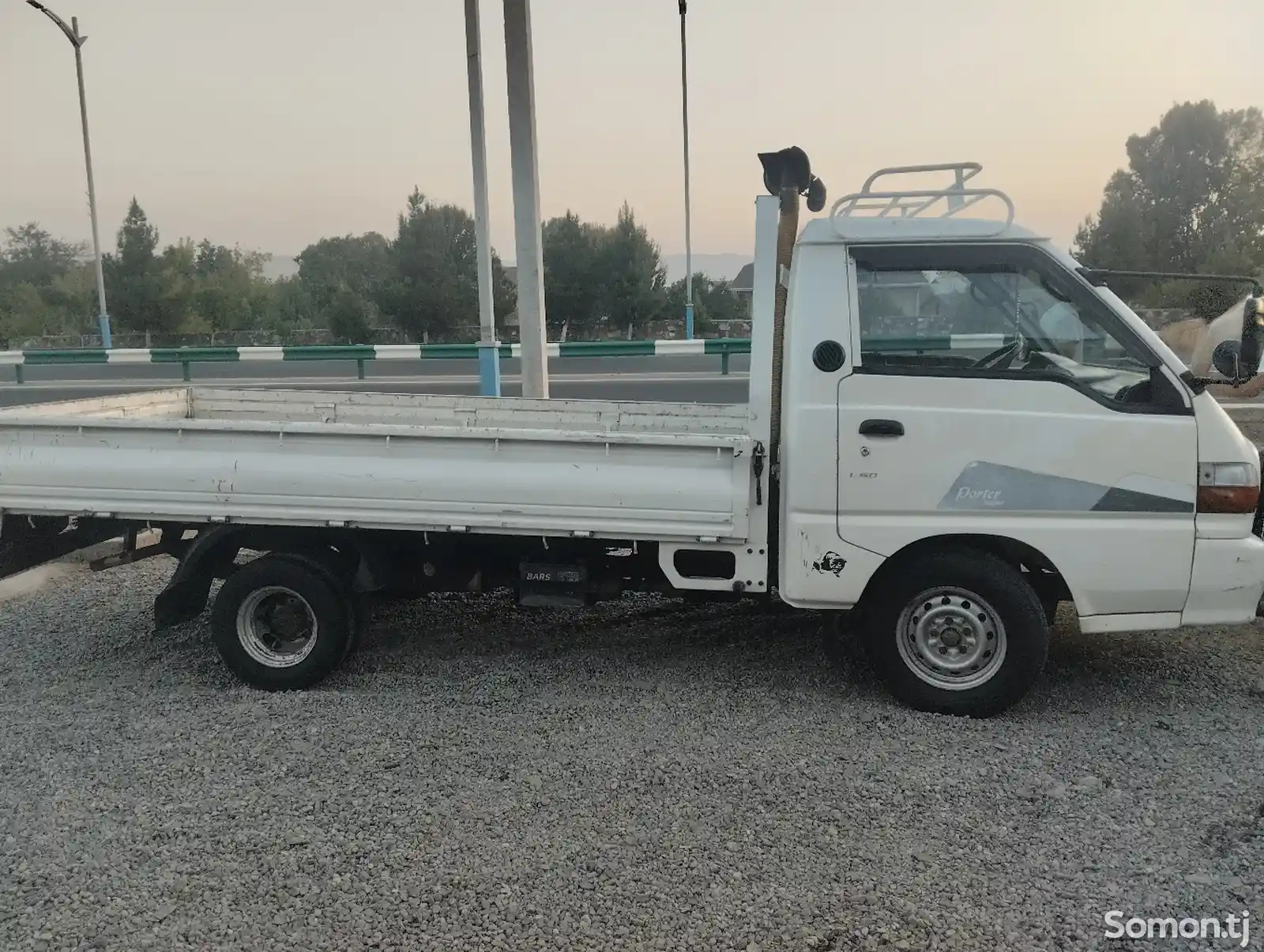 Бортовой автомобиль Hyundai Porter, 2001-2