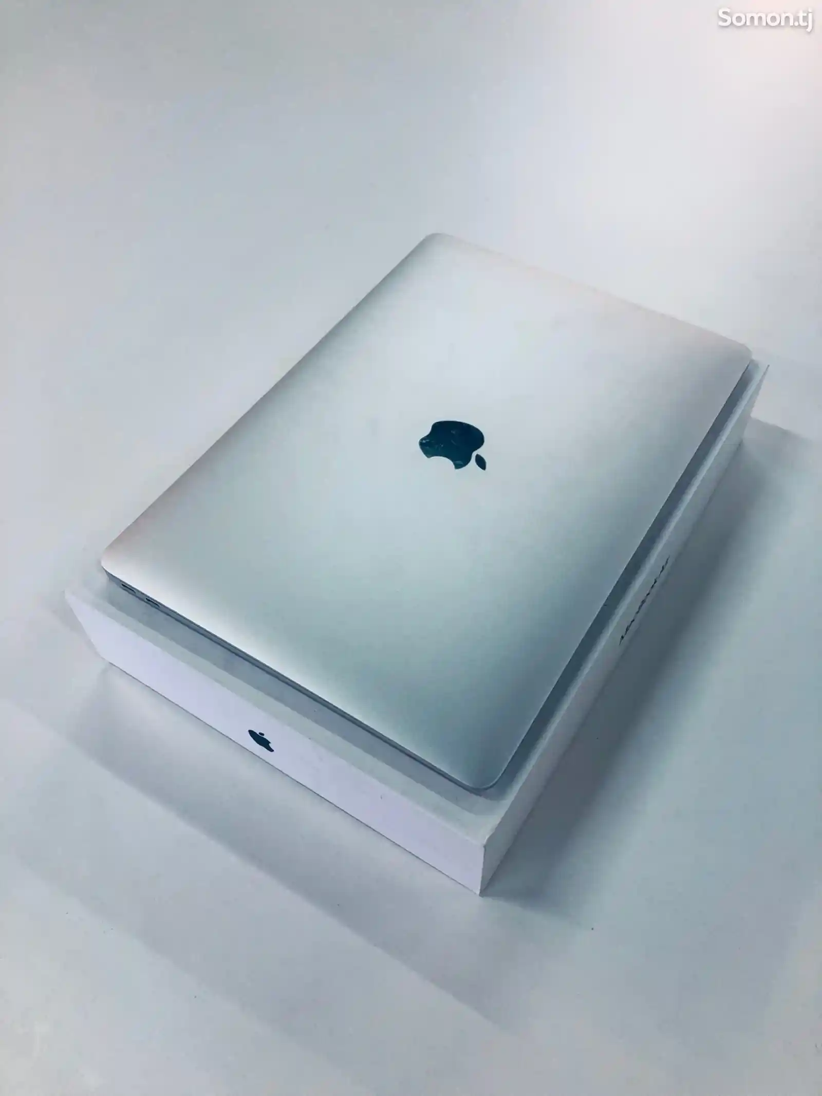 Ноутбук MacBook Air 2018/13,3/ i5 1,6 GHz/8 Gb/128 Gb-3