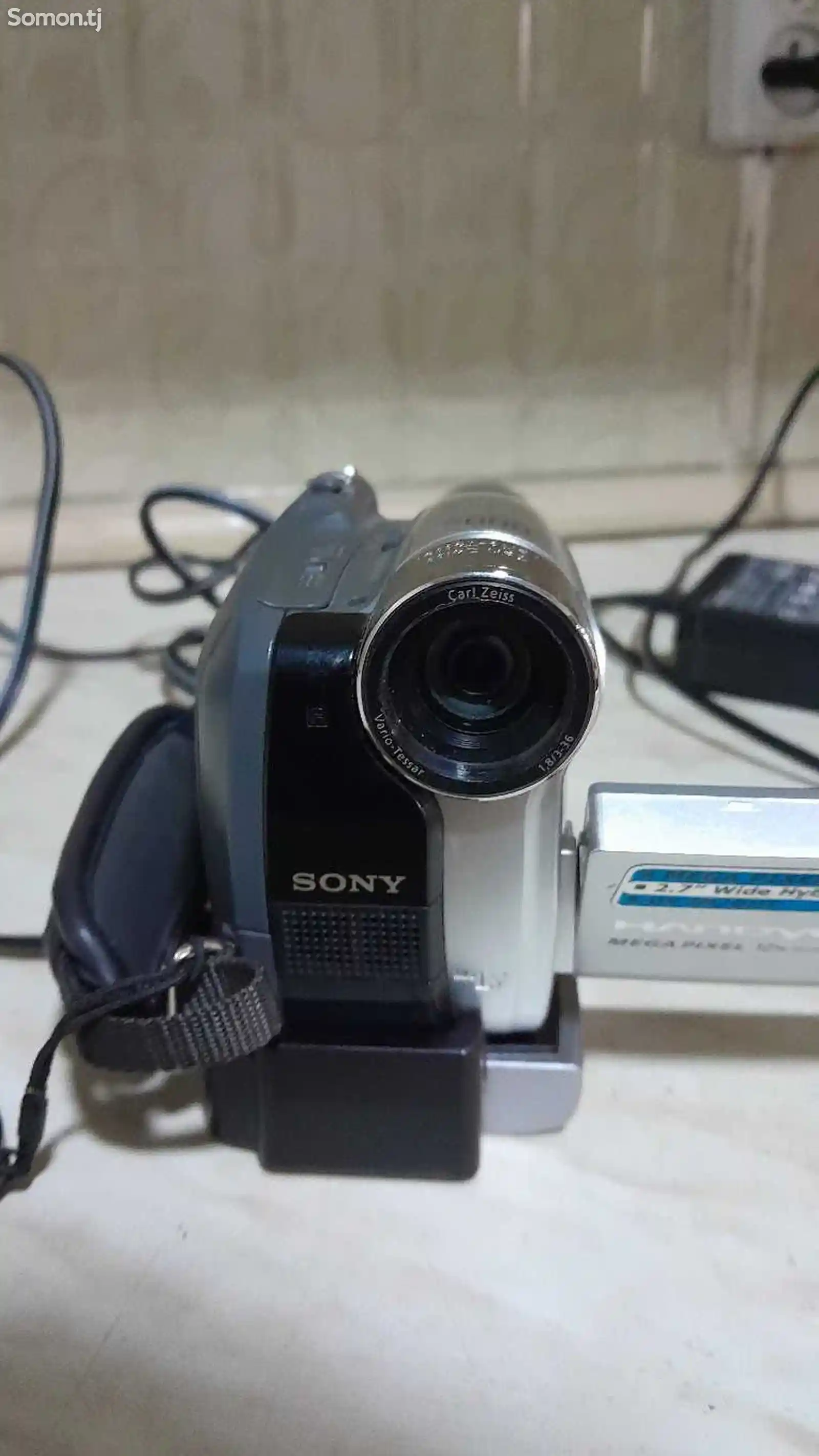 Видеокамера Sony-1