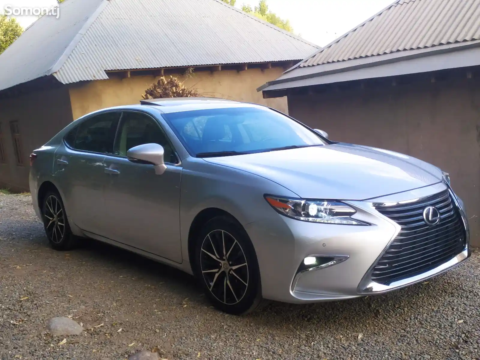 Lexus ES series, 2015-5