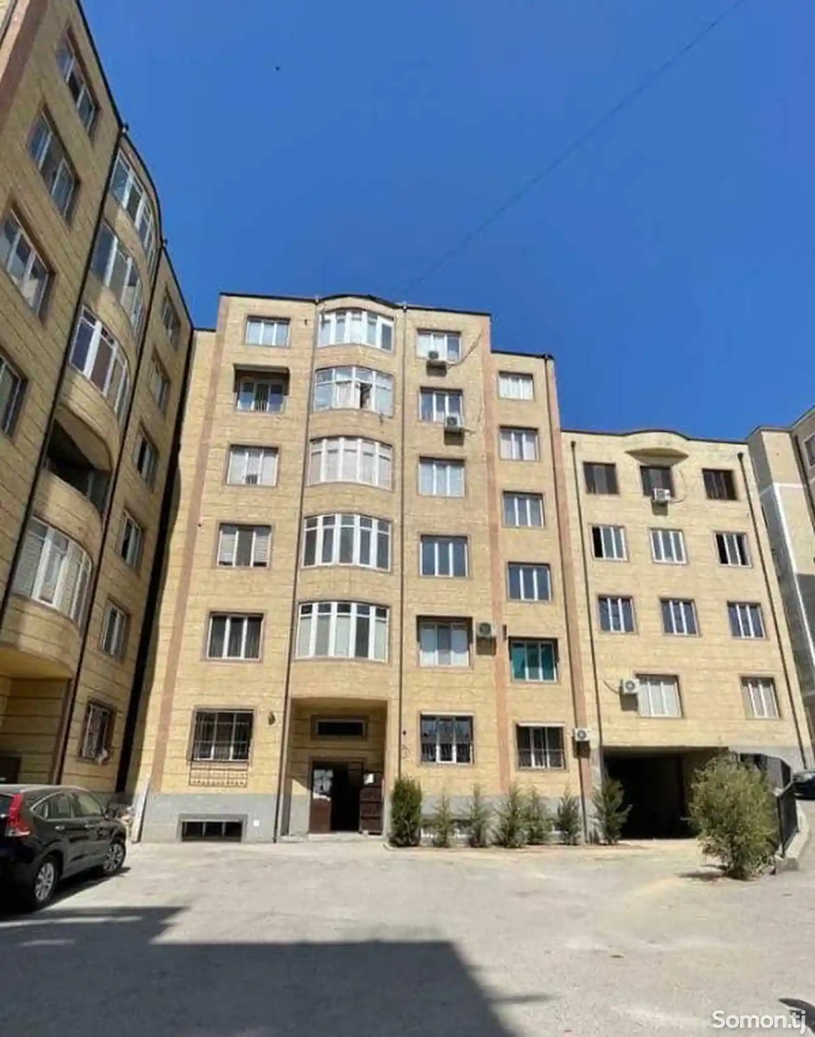 1-комн. квартира, Цокольный этаж, 28 м², 12Мкр-1