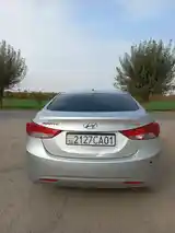 Hyundai Elantra, 2011-2