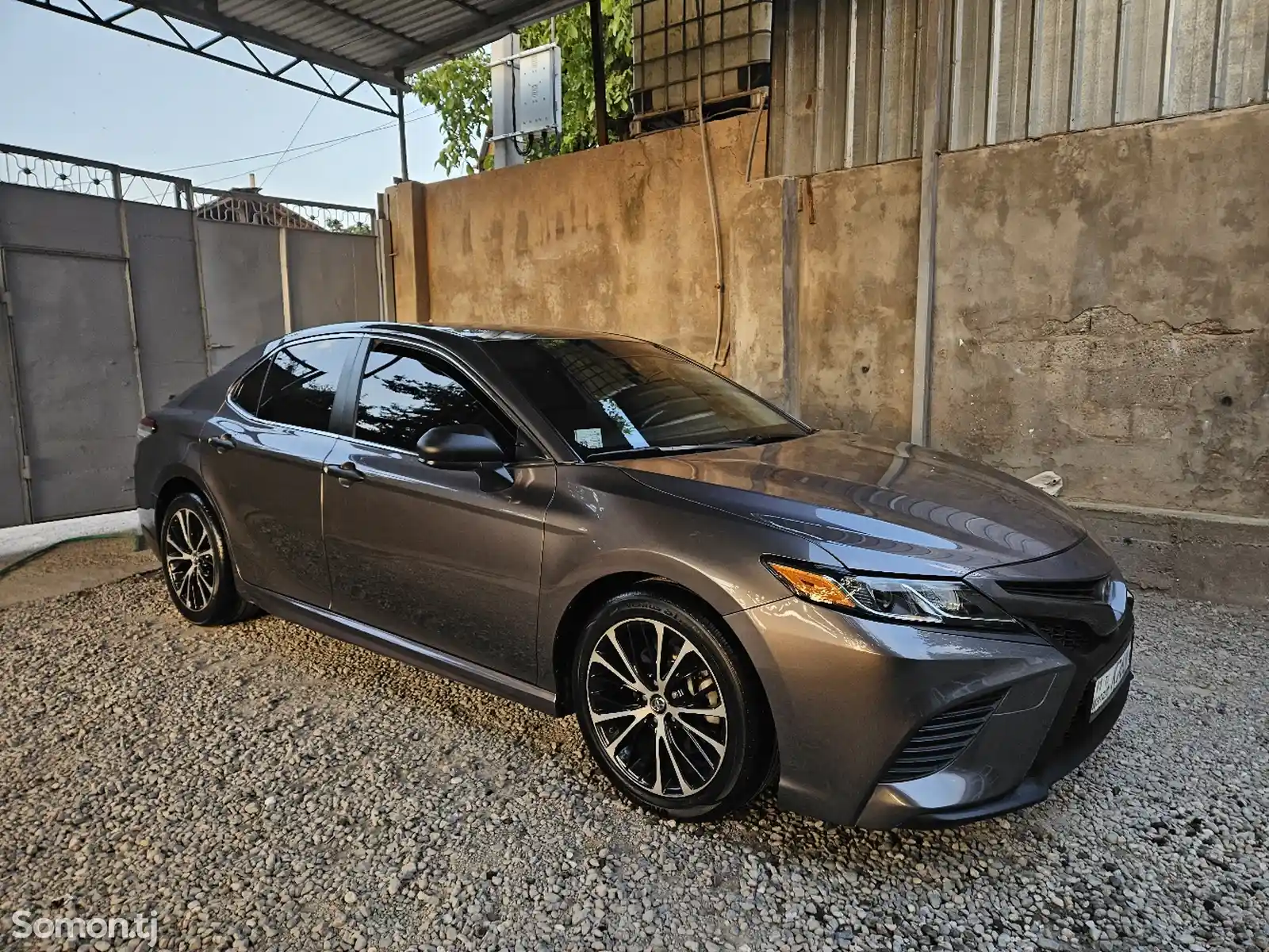 Toyota Camry, 2018-7