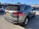 Kia Sorento, 2016-5