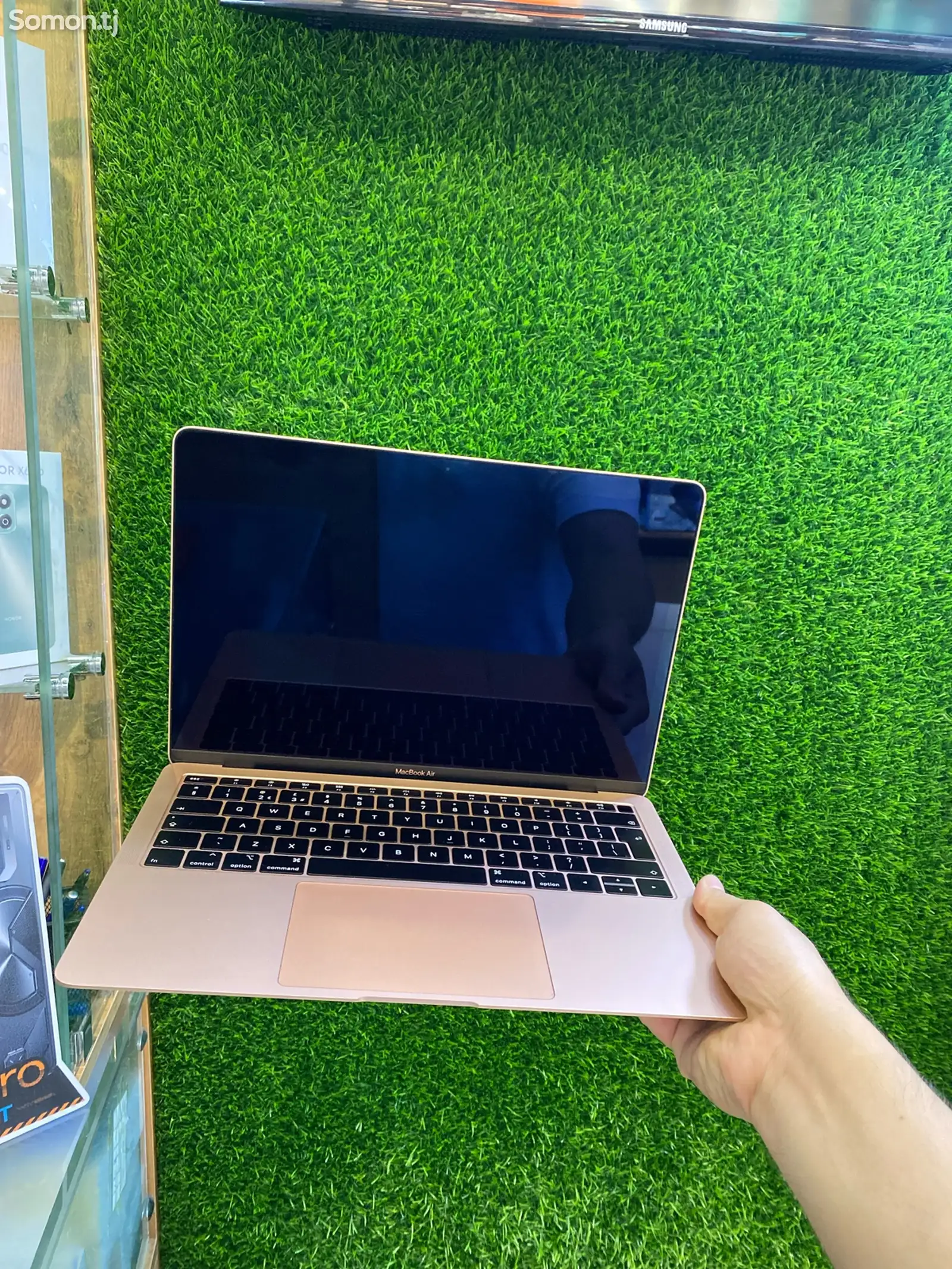 Ноутбук Macbook 256gb-2