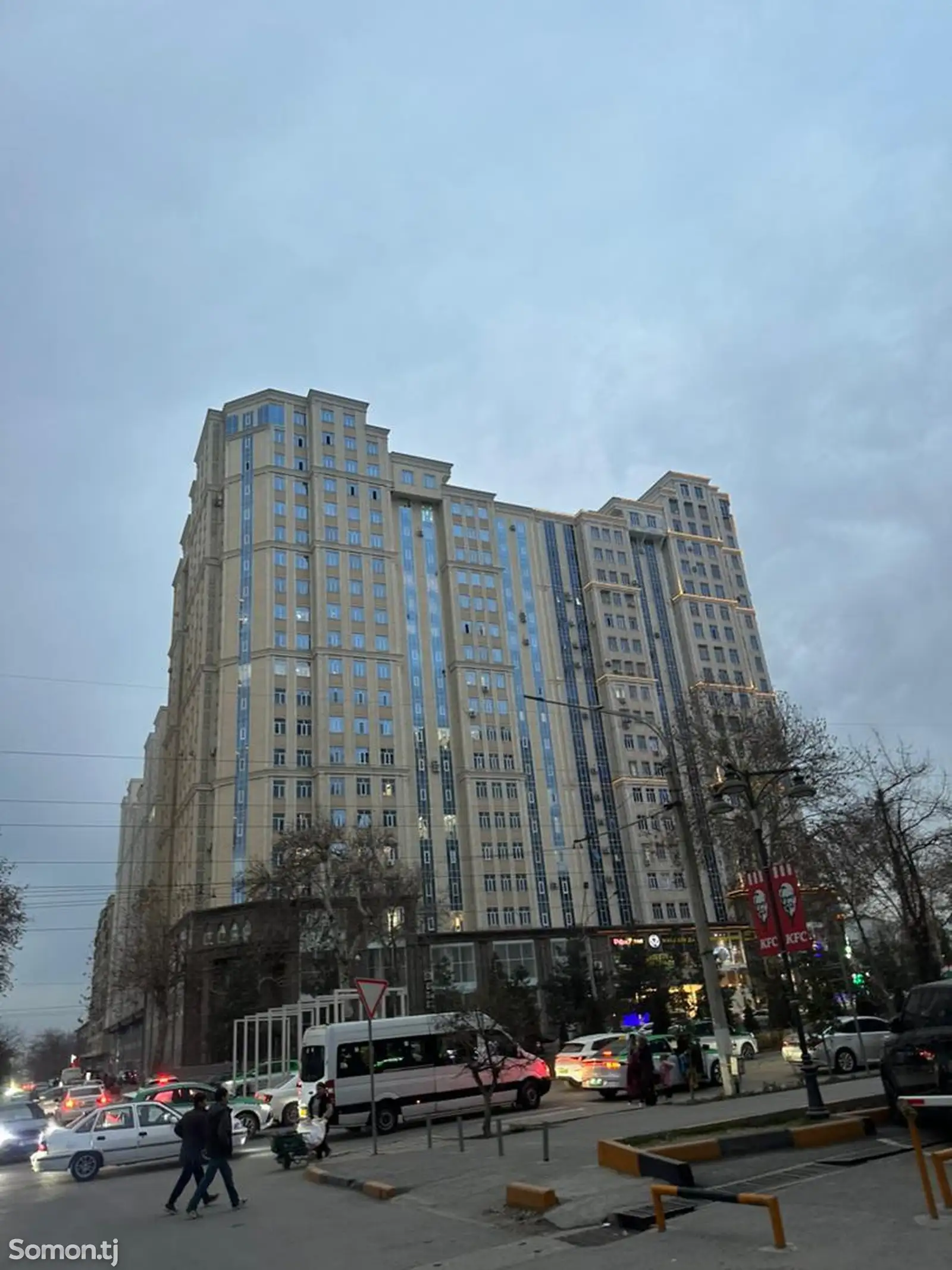 3-комн. квартира, 14 этаж, 109 м², молодёжный-1