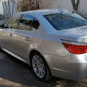 BMW 5 series, 2009