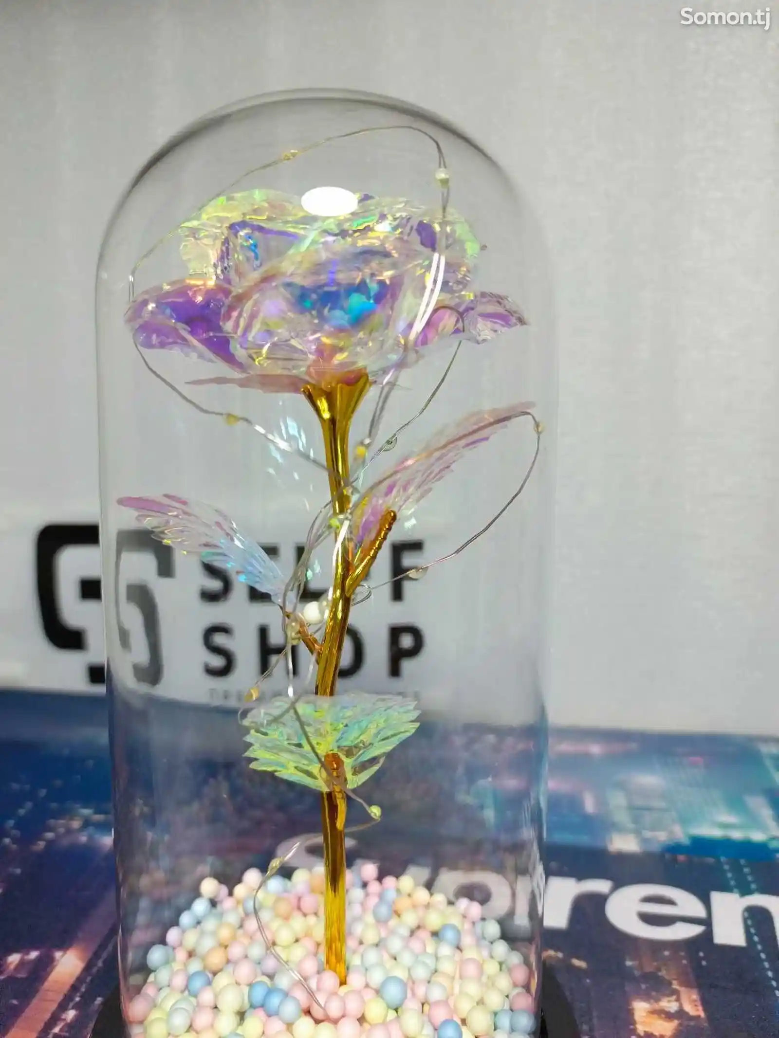Цветок внутри вазы-3