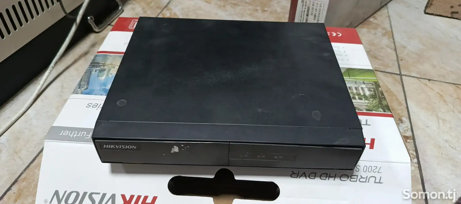 Видеорегистратор HikVision Turbo HD DVR 7200-1