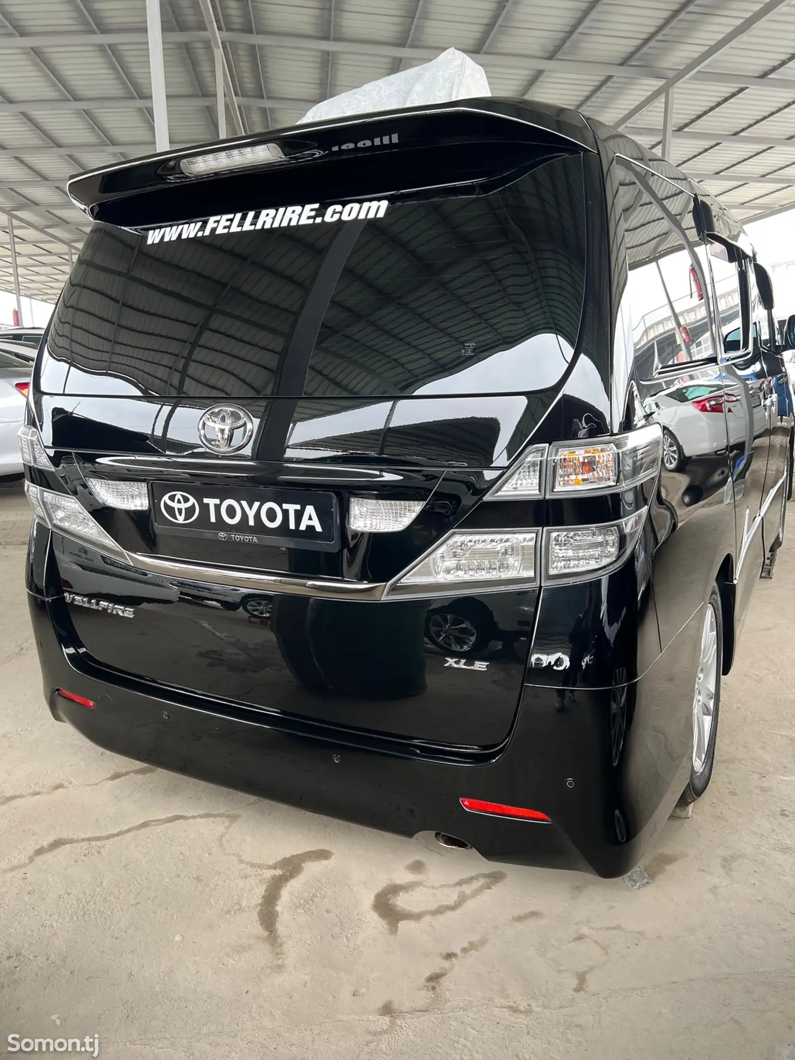 Toyota Vellfire, 2008-3