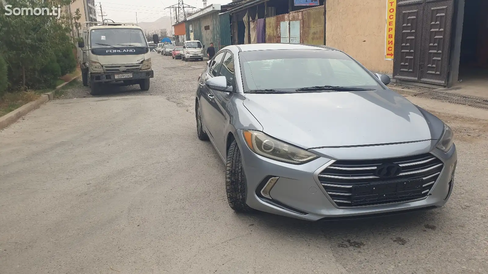 Hyundai Elantra, 2017-5