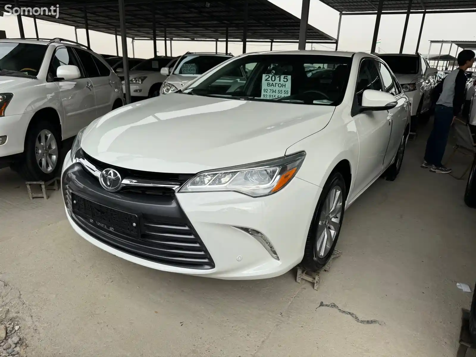 Toyota Camry, 2015-1