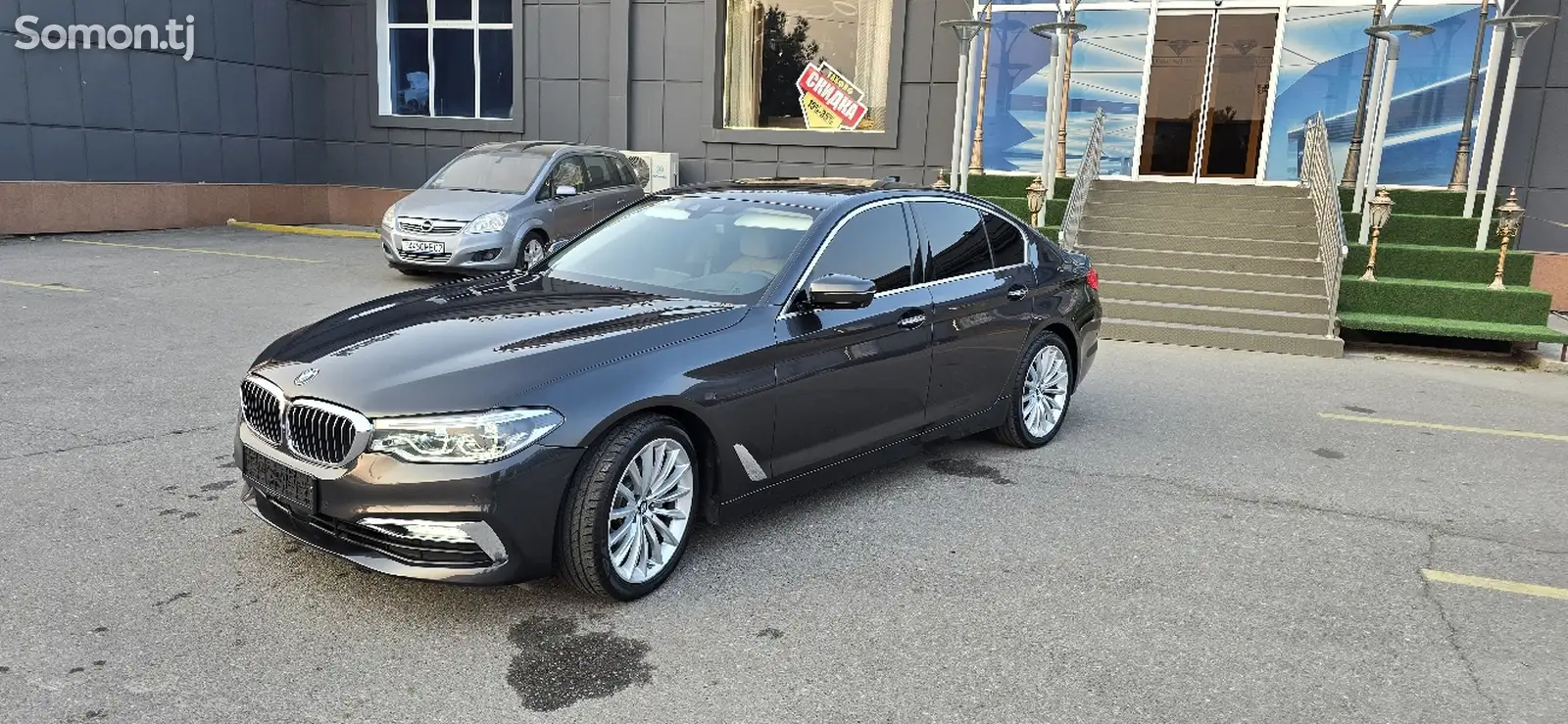 BMW 5 series, 2017-1