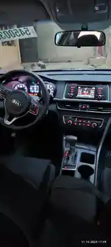 Kia Optima, 2016-13