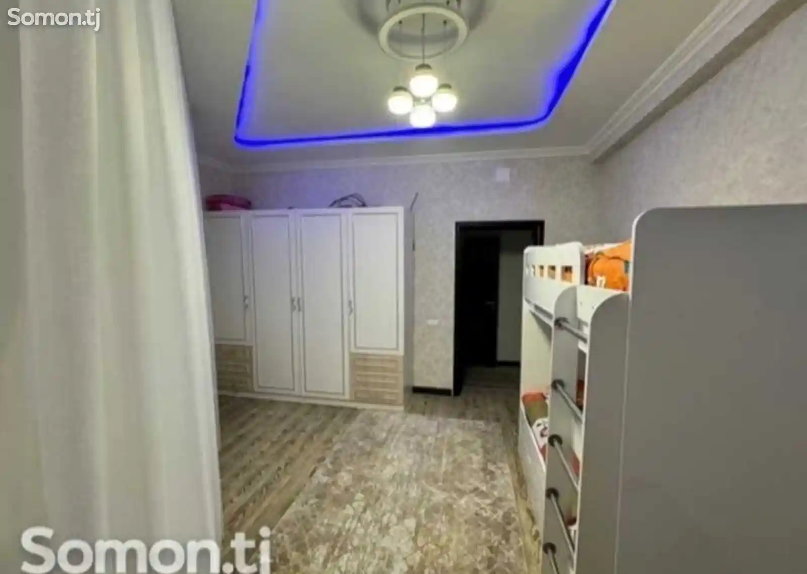 3-комн. квартира, 8 этаж, 100м², 92мкр-3