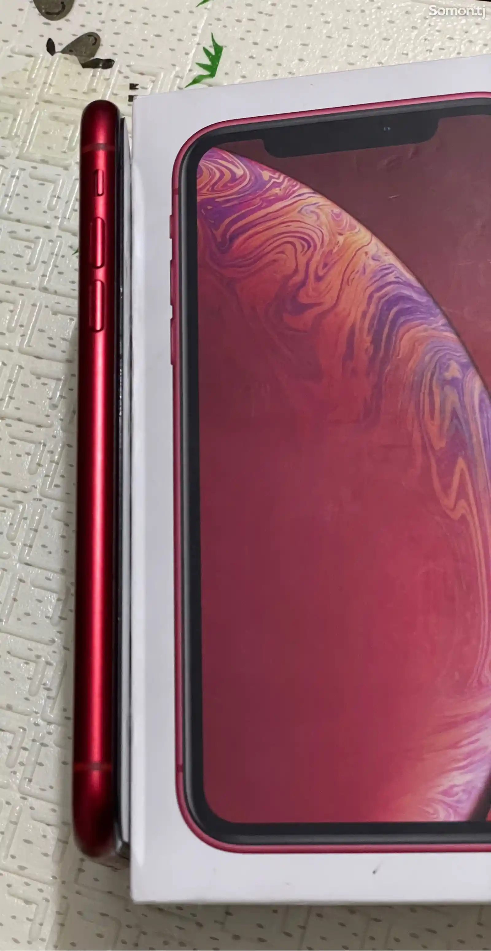 Apple iPhone Xr, 64 gb, Product Red-10