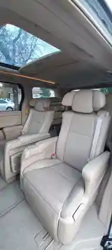 Toyota Vellfire, 2014-12