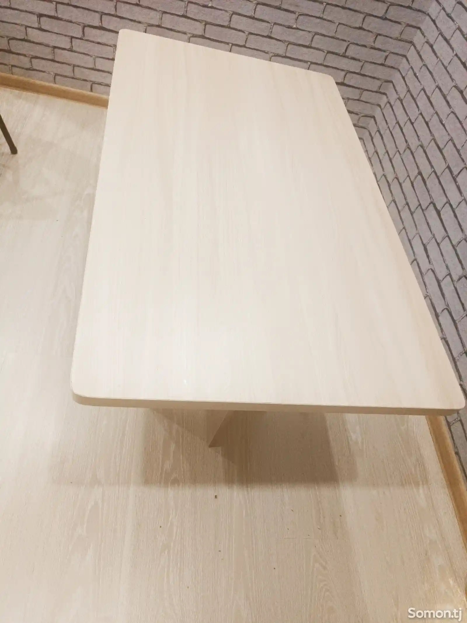 Кухонный стол-3