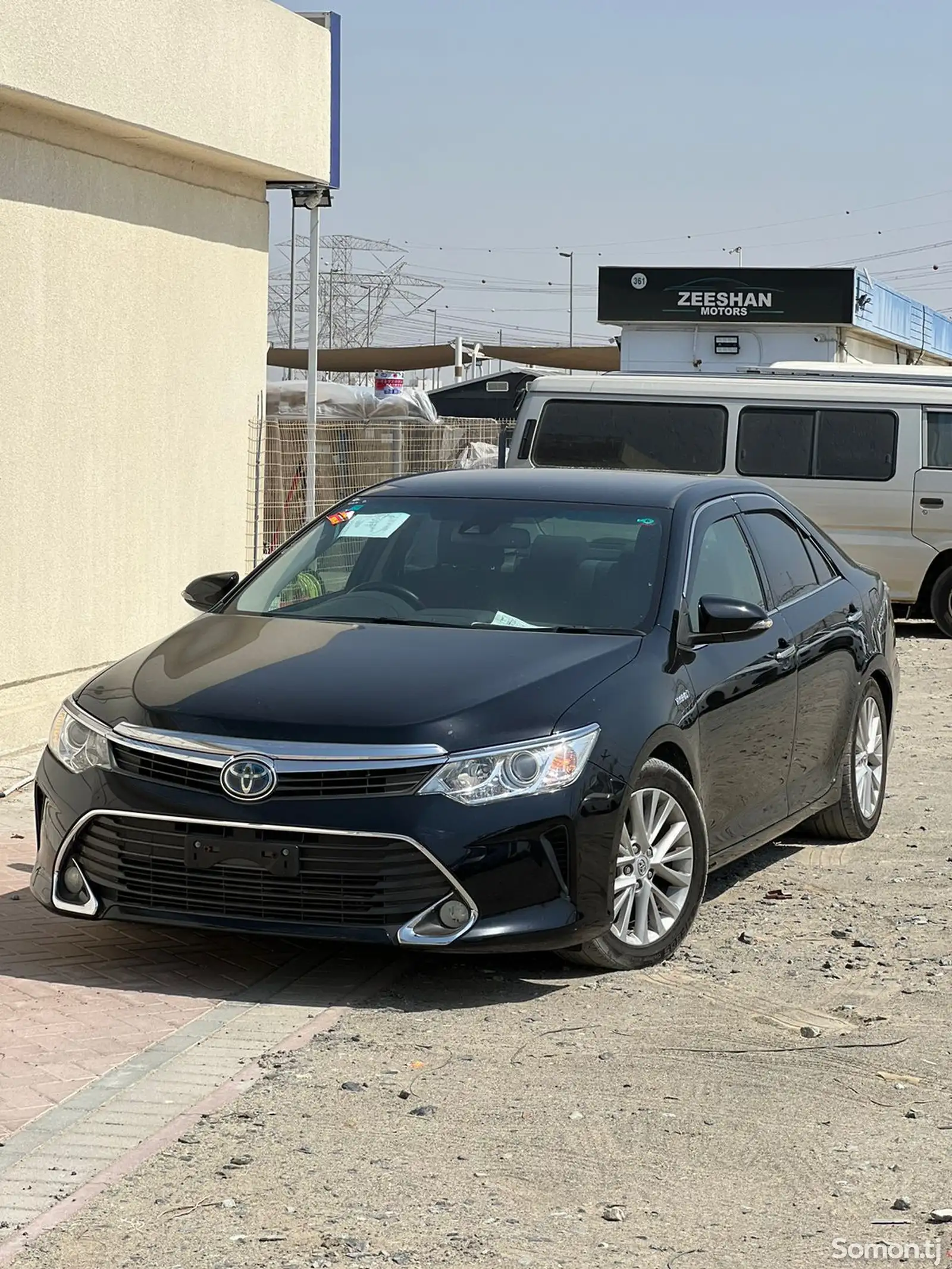 Toyota Camry, 2015-1